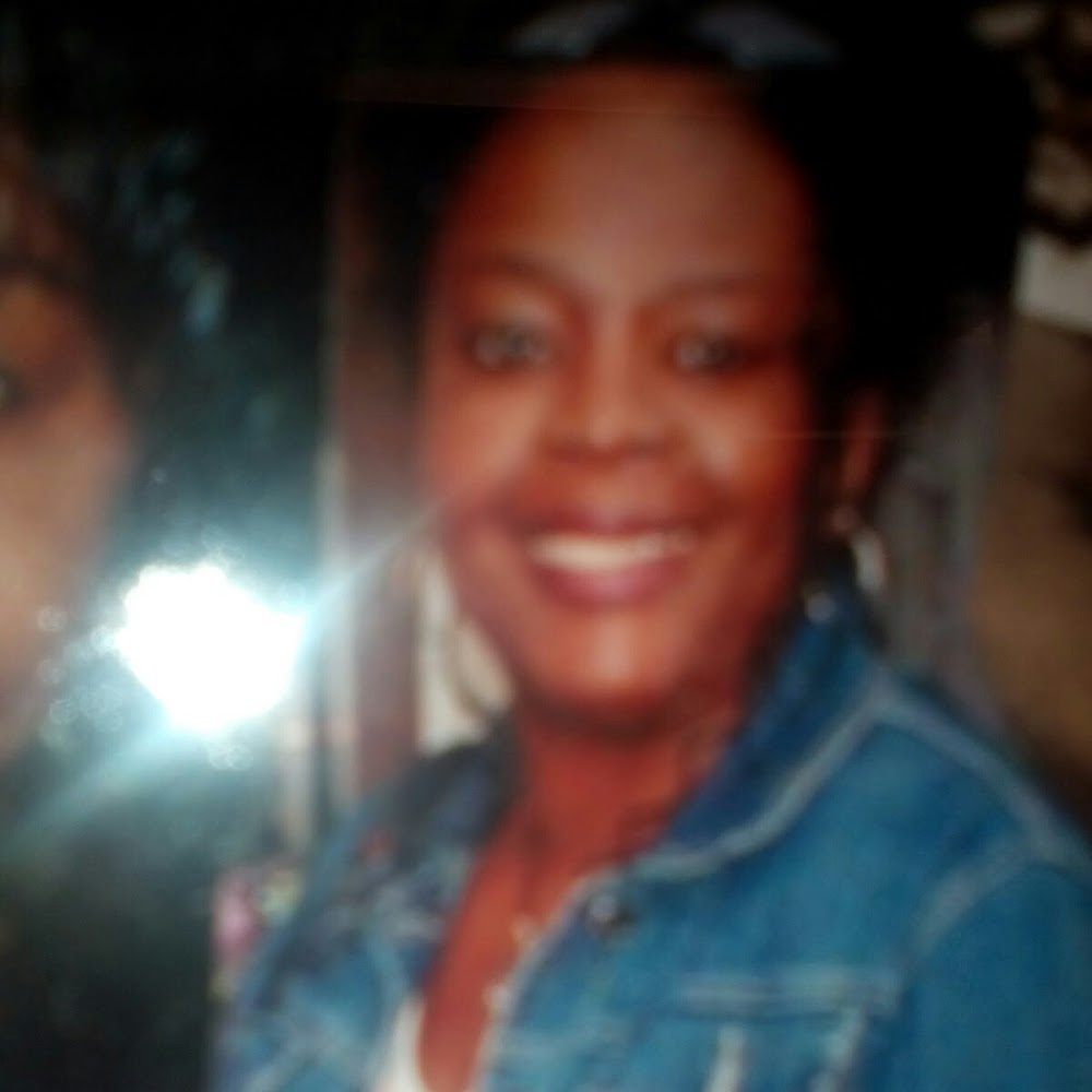 Meet your Posher, Beverly